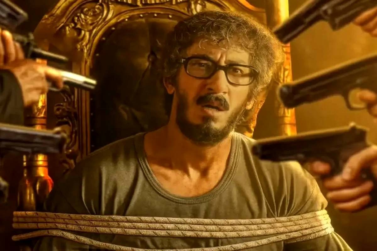 فیلم سینمایی «مرد عینکی»، بهرام افشاری تقلید از «مرد هزار چهره» 
