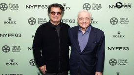 می‌مانم و در همین خاک فیلم می‌سازم
