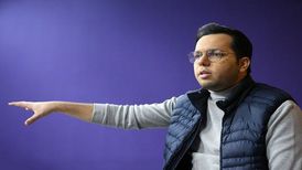 رونمایی از پدر جوان حامد سلطانی مجری برنامه سال تحویل