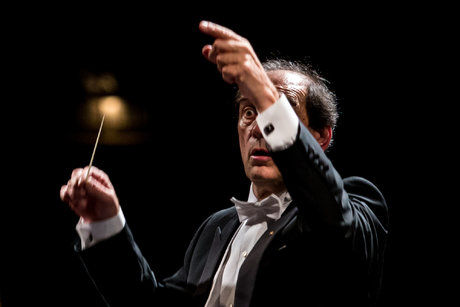 مشکل اصلی ارکستر سمفونیک تهران چیست؟