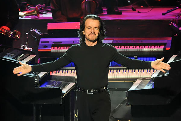 گزارشی از کنسرت آنلاین «یانی» و حرف‌های این نوازنده