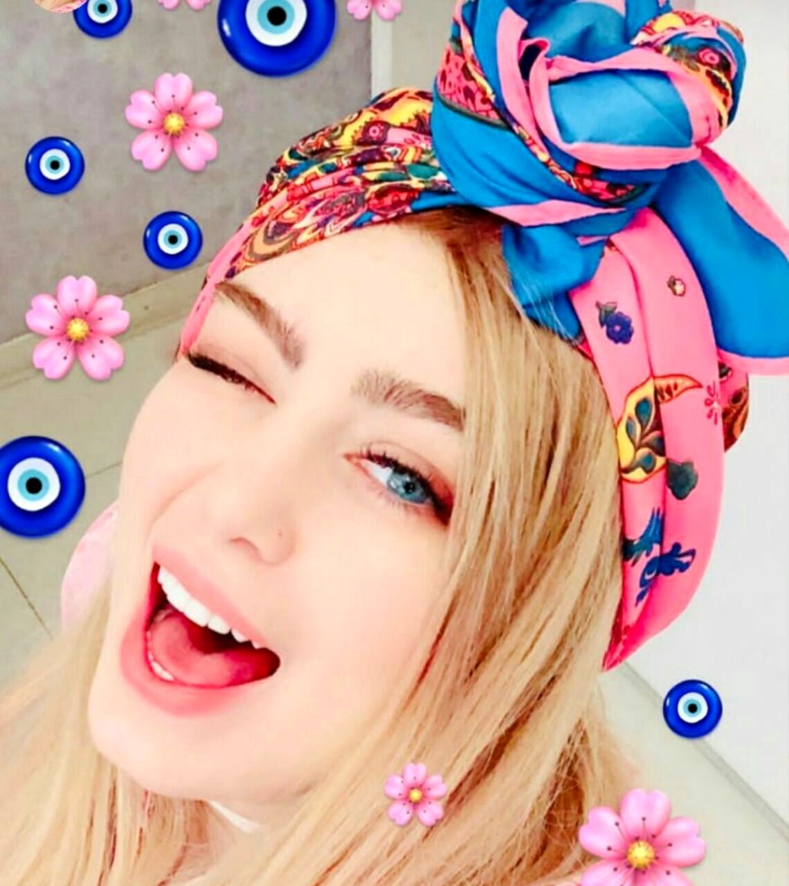 سحر قریشی: معلوم است حجاب را تبلیغ می‌کنم