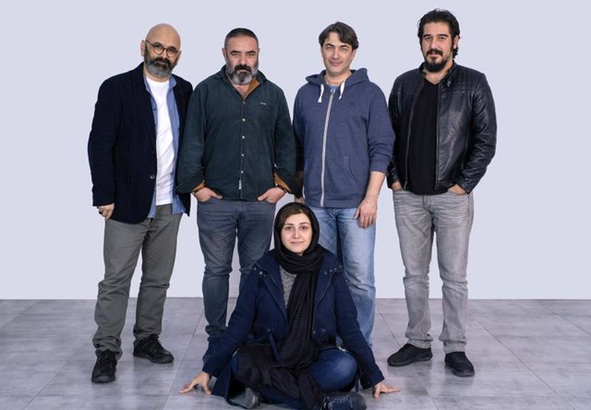 اکران آنلاین بی حسی موضعی با بازی باران کوثری