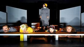 «لطفا تحت هر شرایطی» بدون فکر حرف نزنید؛ آدمها چطور هیتلر میشوند؟