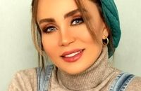 حدیث فولادوند در لباسی منحصربفرد با دنباله‌ای از جنس ساتن به رنگ پرچم ایران