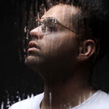 آهنگ «از عشق بگو» از رضا بهرام