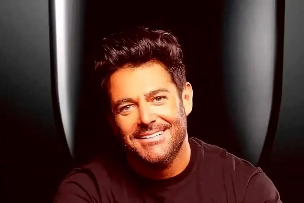 محمدرضا گلزار: برخی سلبریتی‌ها کار خیر نکرده تبلیغ می‌کنند