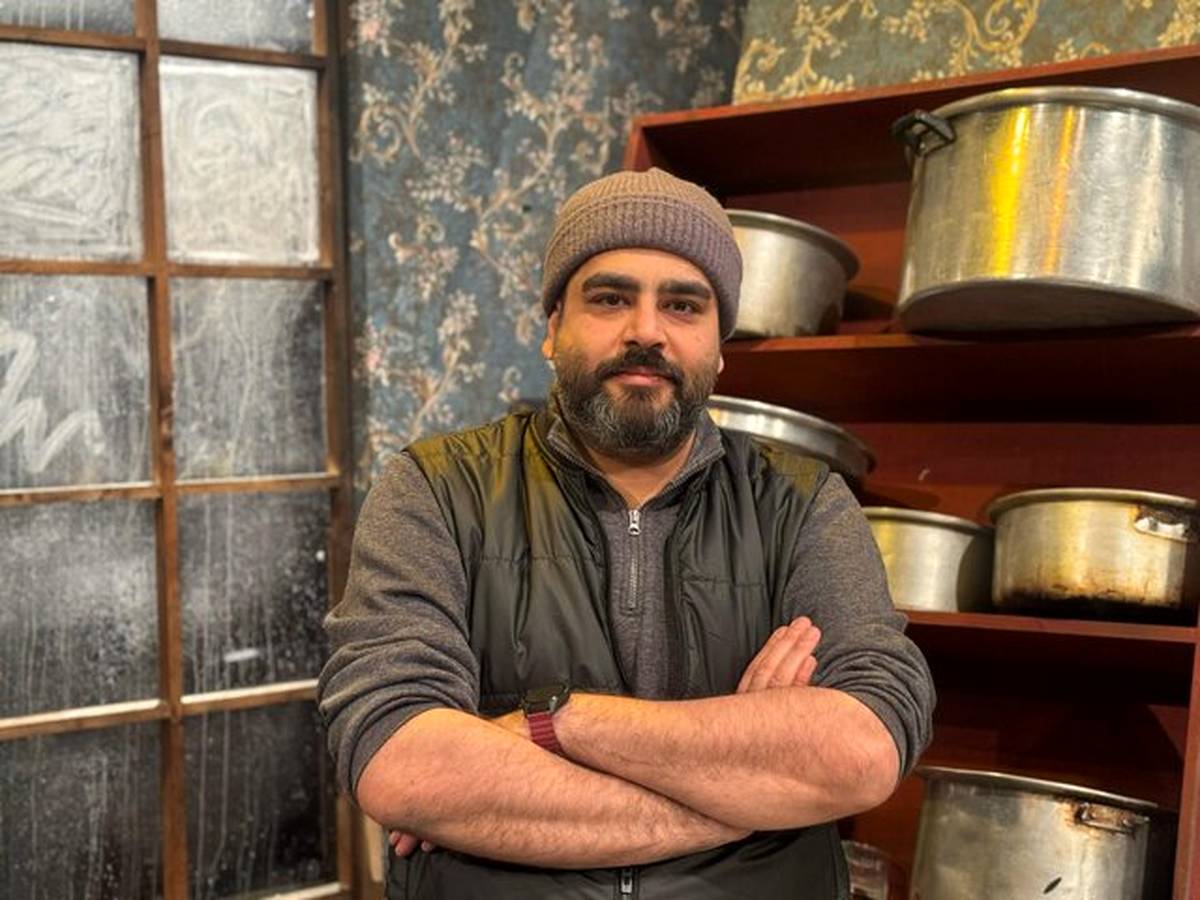 خندهای آمیخته به تلخی و سیاهی