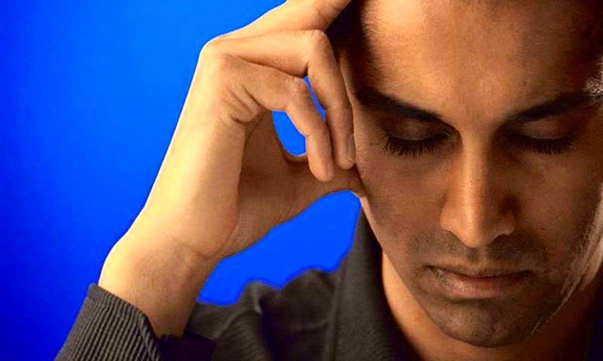 آموزش مکالمات اروتیک به سبک سینما/ به جای خنده، گونههای سرخ شده گیرمان آمد
