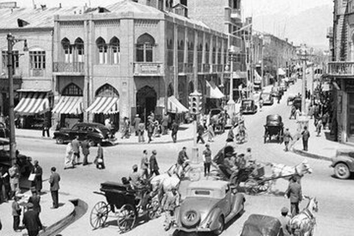 منوی لاکچری‌ترین کافه تهران در ۹۰ سال پیش
