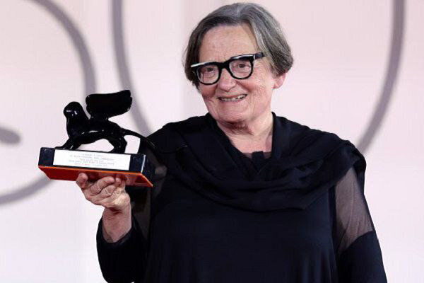 آگنیشکا هولاند با اژدهای افتخاری جشنواره گوتنبرگ تجلیل می‌شود
