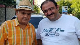 قاب خاطره‌انگیز مهران غفوریان کنار اکبر عبدی دو طناز سینمای ایران!