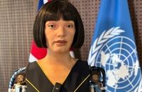 ربات نقاش، بزرگ‌ترین نگرانی‌های عصر حاضر را گوشزد می‌کند