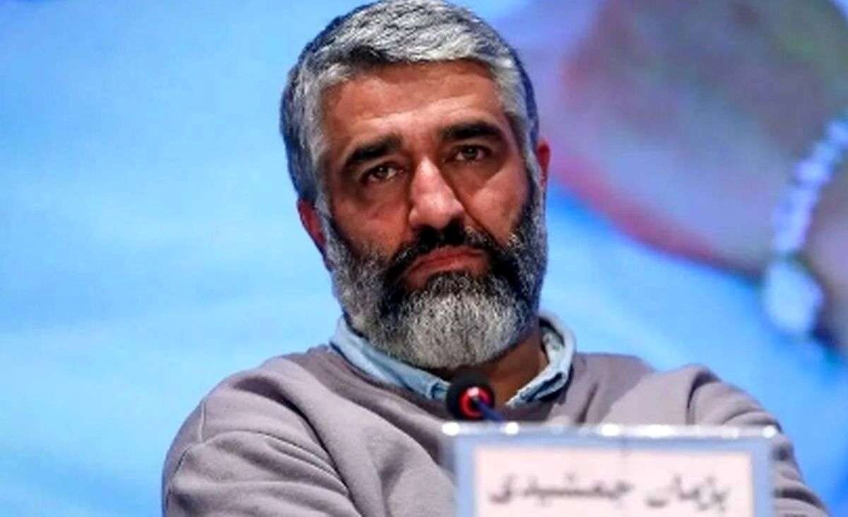 انتقاد روزنامه اصولگرا از هجوم علیه پژمان جمشیدی برای جذب مخاطب