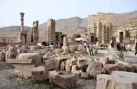 تخت‌جمشید در نگاه نخستین گزارشگران غربی
