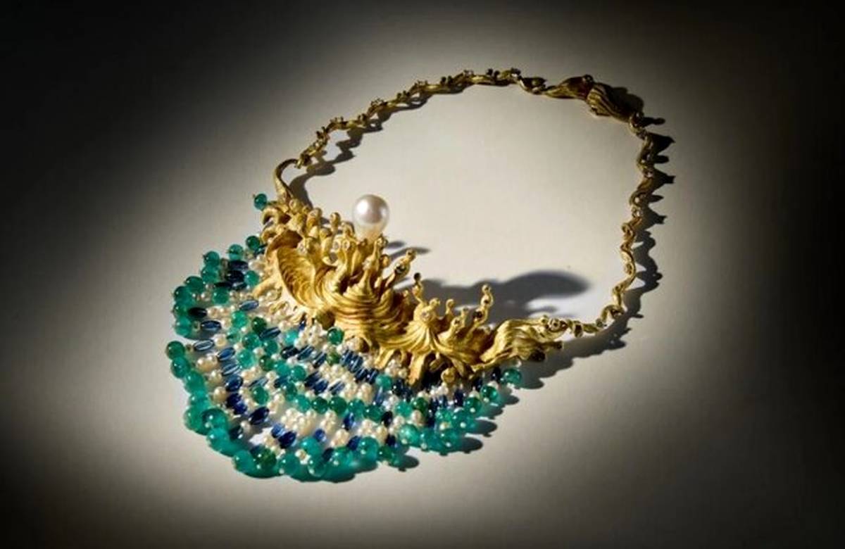 فروش یک گردنبند شگفت انگیز با دوبرابر برآورد اولیه